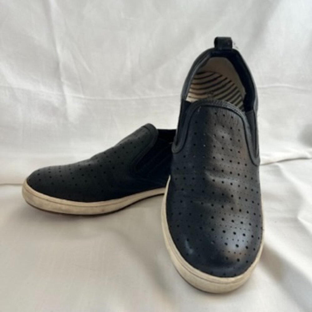 Taos Court Sneaker Sz. 8.5